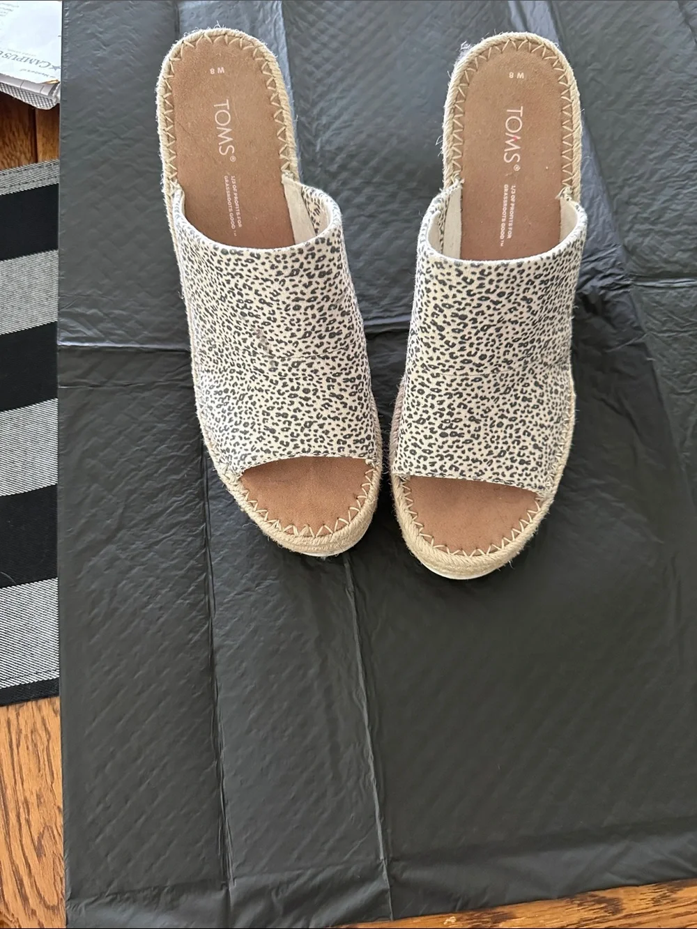 TOMS Speckled Cream Open-Toe Espadrille Wedge Slides